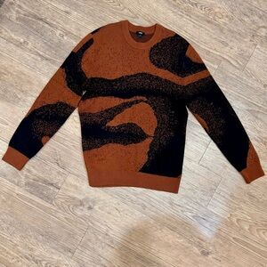 Express Men's Abstract Brown and Black Crewneck Sweater